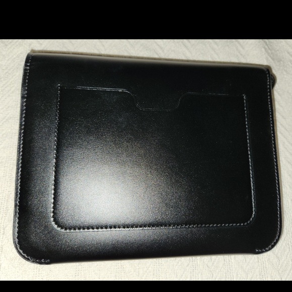 Burberry cross body bag - Picture 2 of 10